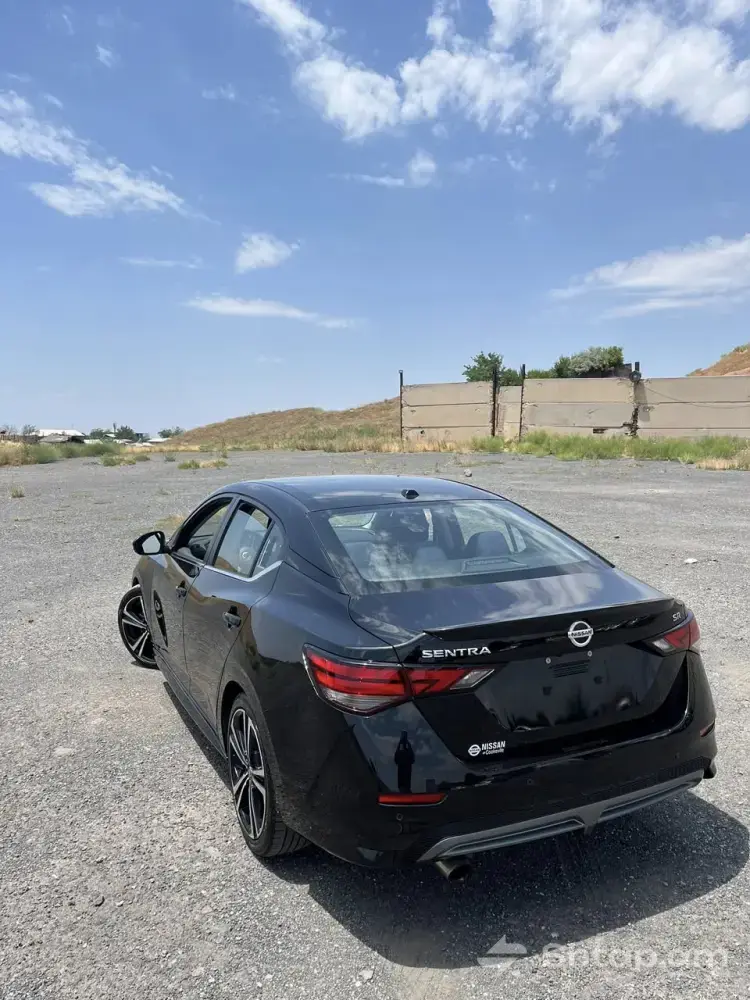 Продается Nissan Sentra SR 2020 года 3