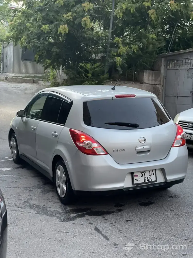 Nissan Tiida 2010 года в продаже 2