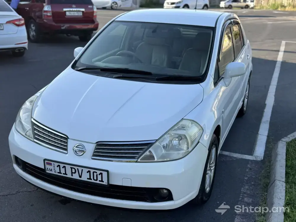 Perfect Condition Nissan Tiida Latio 2006 2