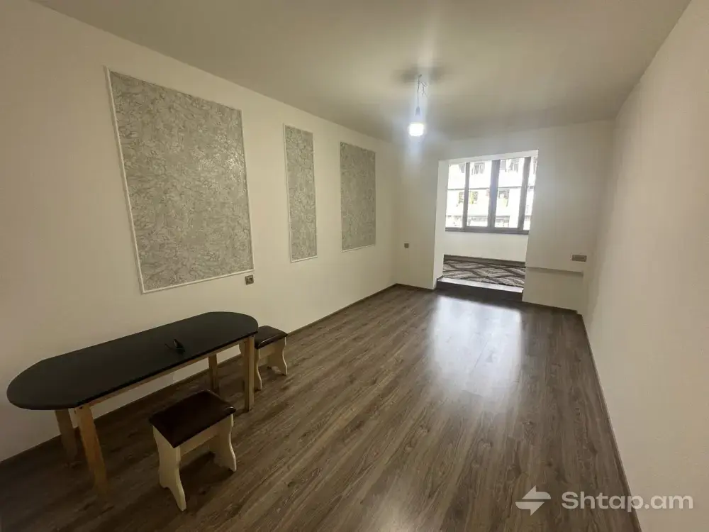 Apartment for Sale in the 2nd Massiv 0