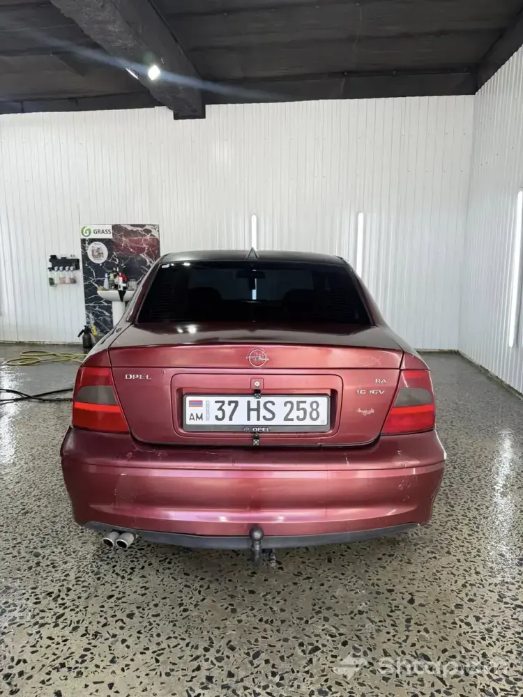Վաճառվում է Opel Sedran՝ Կարմիր Գույնով 2