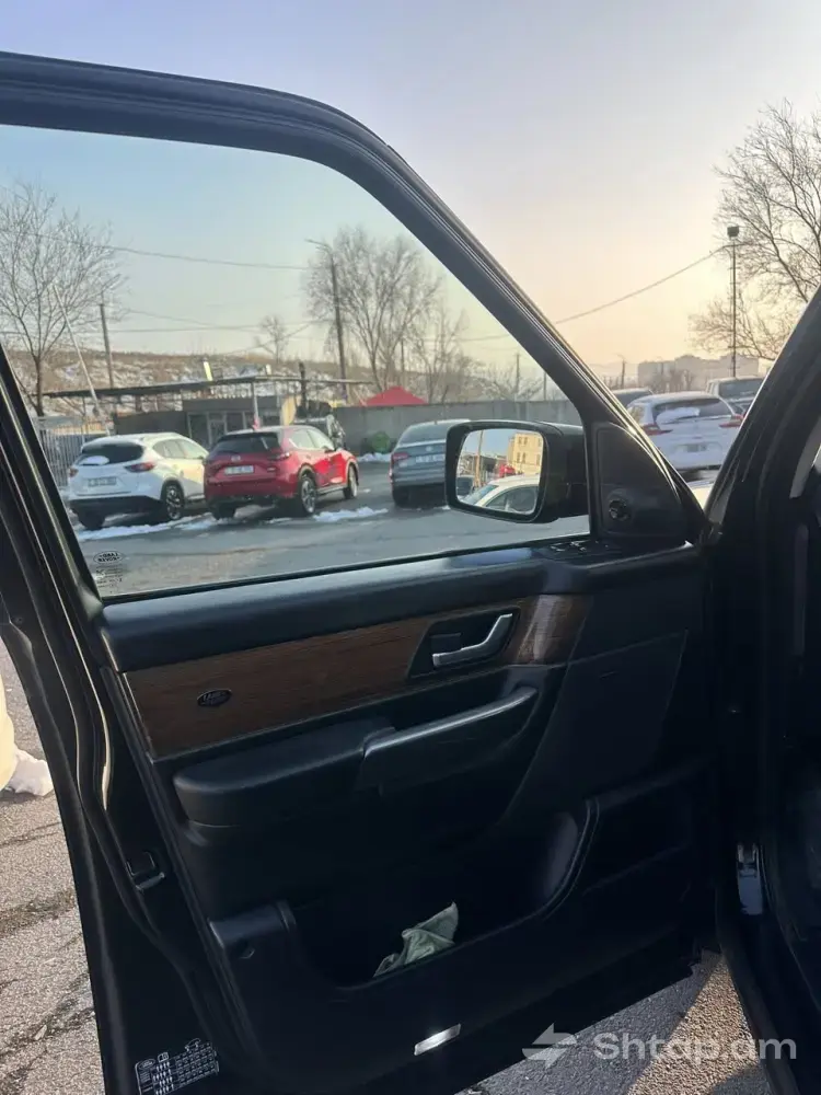 Идеальный Range Rover Sport 2008 года 4