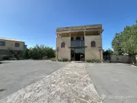 Restaurant Building for Sale in Norabats image thumbnail 0