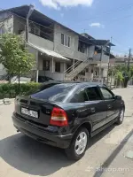 Վաճառվում է սև Opel Astra 2002 թ. image thumbnail 4