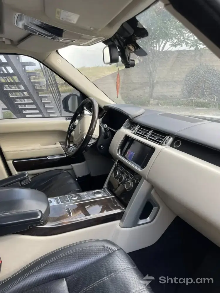 Վաճառվում է շտապ Range Rover 2014 2