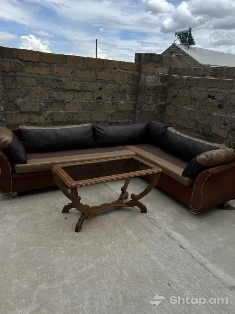 Corner Hall with Furniture in Ejmiatsin 4