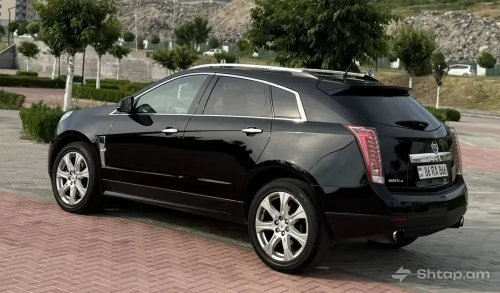 Վաճառվում է շուկայականից էժան Cadillac SRX 2011/12 1