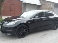 Վաճառվում է Tesla Model 3 2019 թվ. մեքենա image thumbnail 3
