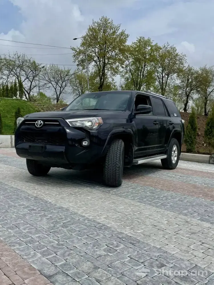 Վաճառվում է Toyota 4Runner SR5 Premium 2020թ. 4
