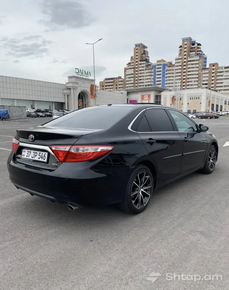 Վաճառվում է Toyota Camry XSE 2015 1