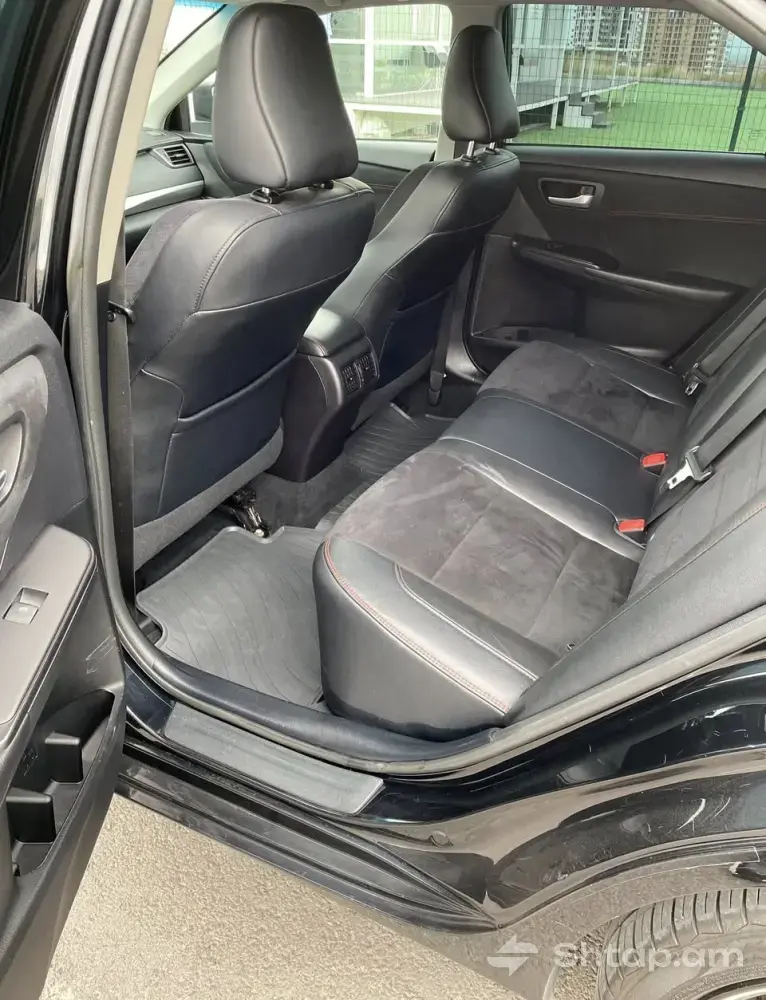 Վաճառվում է Toyota Camry XSE 2015 3