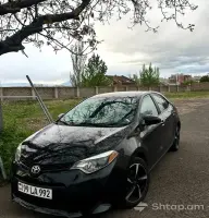 Վաճառվում է Toyota Corolla սև գույնի ավտոմեքենա image thumbnail 3