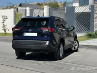 Excellent Condition 2020 Toyota RAV4 XLE image thumbnail 1