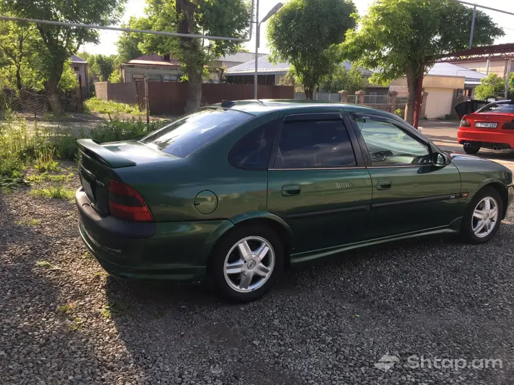 Վաճառվում է Vaz 2106՝ Priora շարժիչով 3