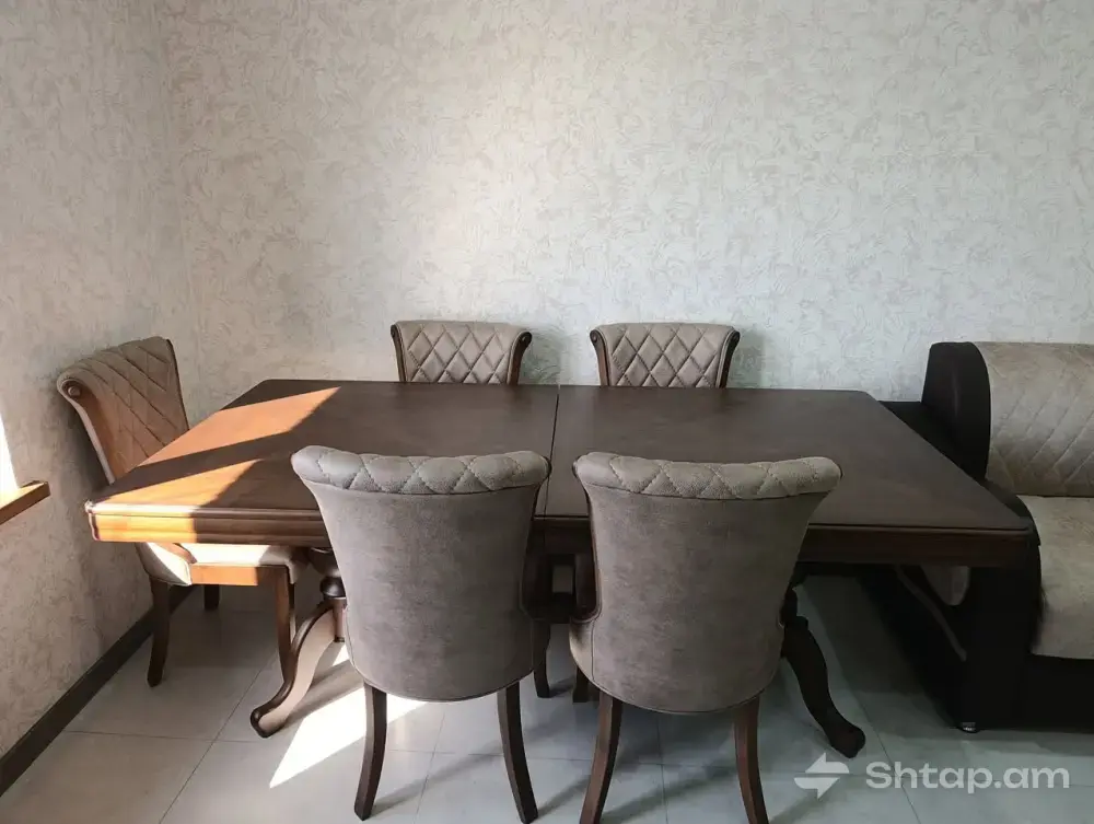 Renovated Apartment in Taron 2 3