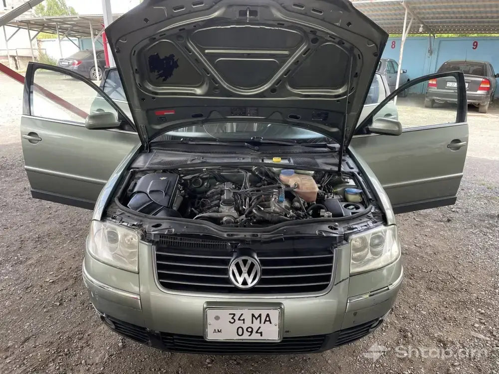 Վաճառվում է Volkswagen Passat 2001 0