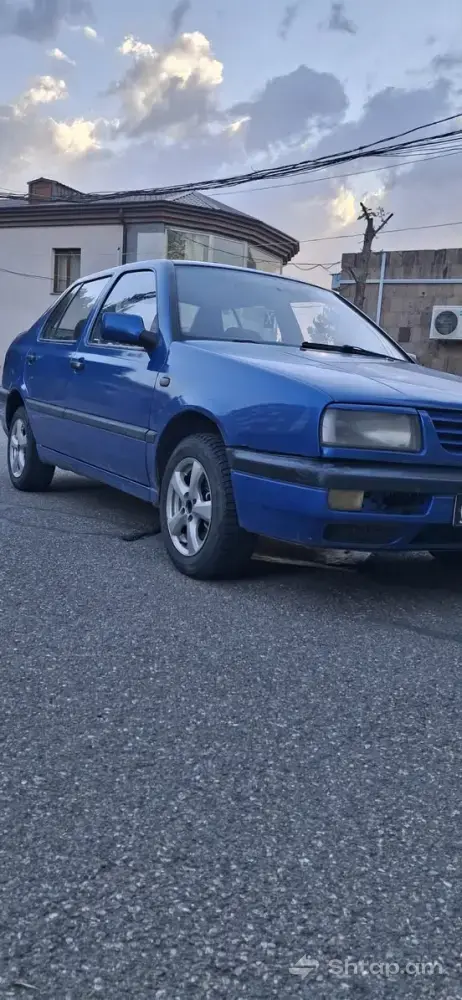 Volkswagen Vento 1997 Available for Purchase 1