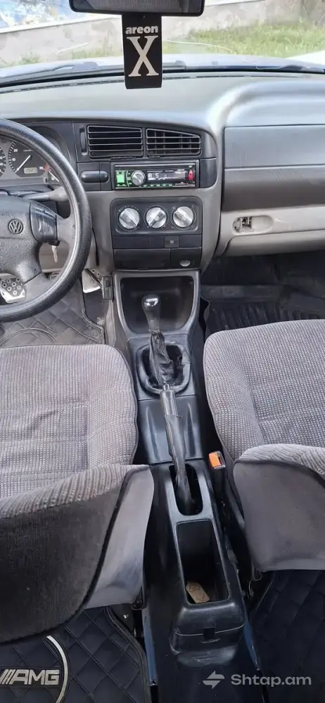 Volkswagen Vento 1997 Available for Purchase 2