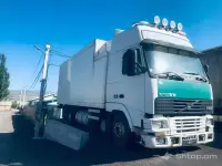 Վաճառվում է Volvo FH12 բեռնատար՝ 14 տոննիկ սառնարանով image thumbnail 0