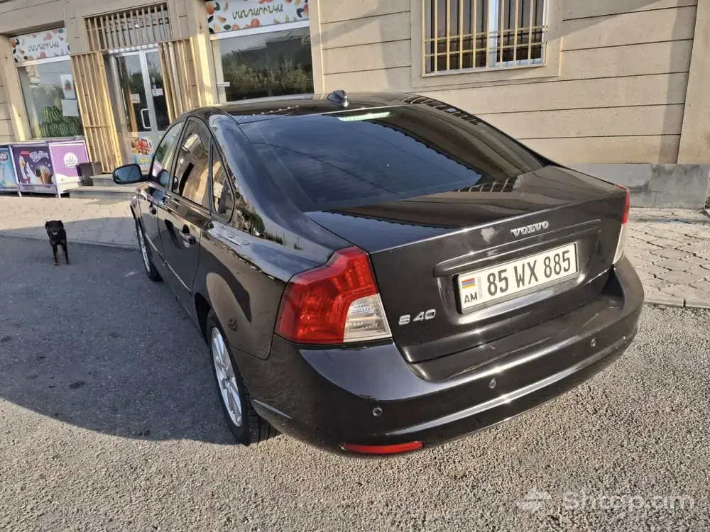 Buy Volvo S40 2008 1
