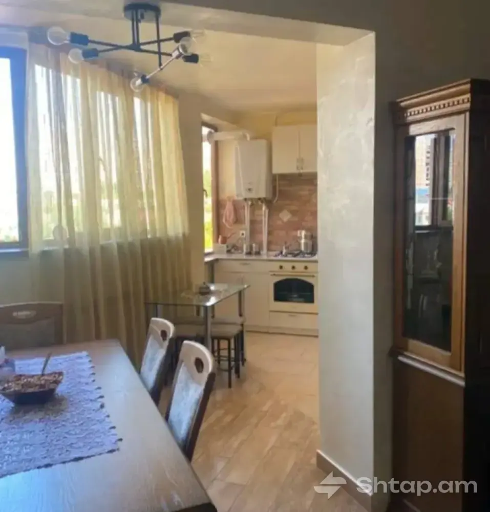 2-Room Apartment Available for Rent in Ajapnyak 2