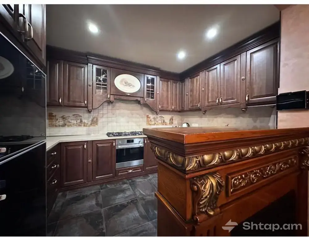 Townhouse for Rent in Vahagni 4