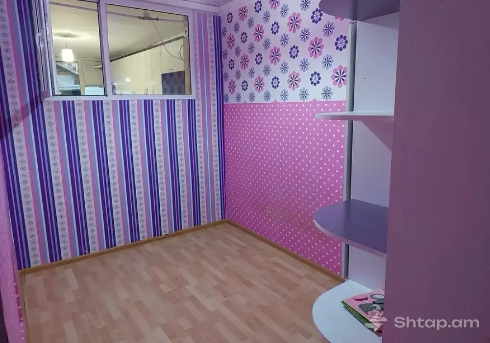 Bright and Cozy Apartment in Erebuni 3