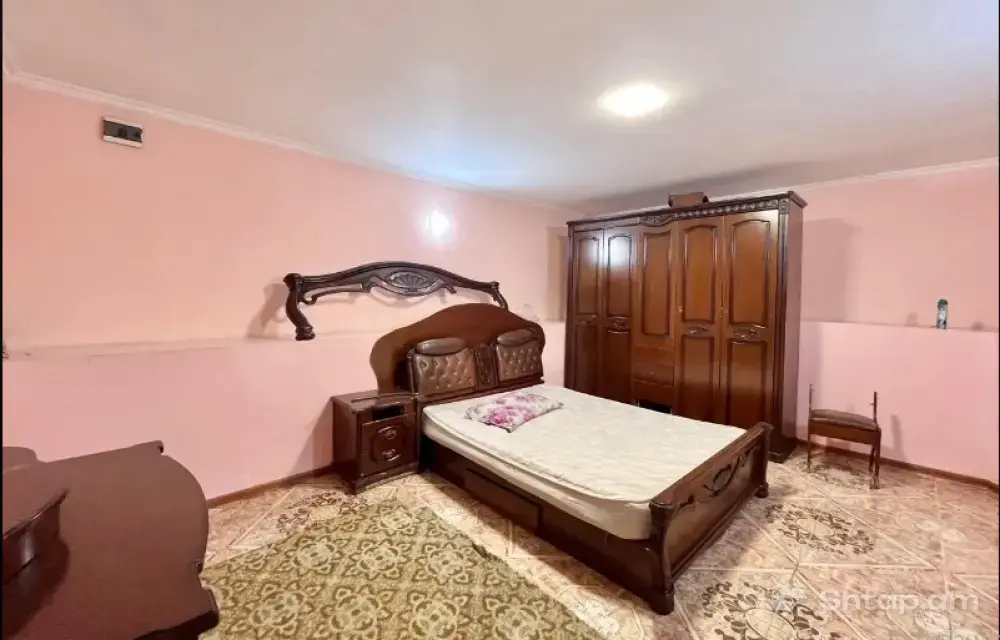 Bright and Cozy Apartment for Rent 2