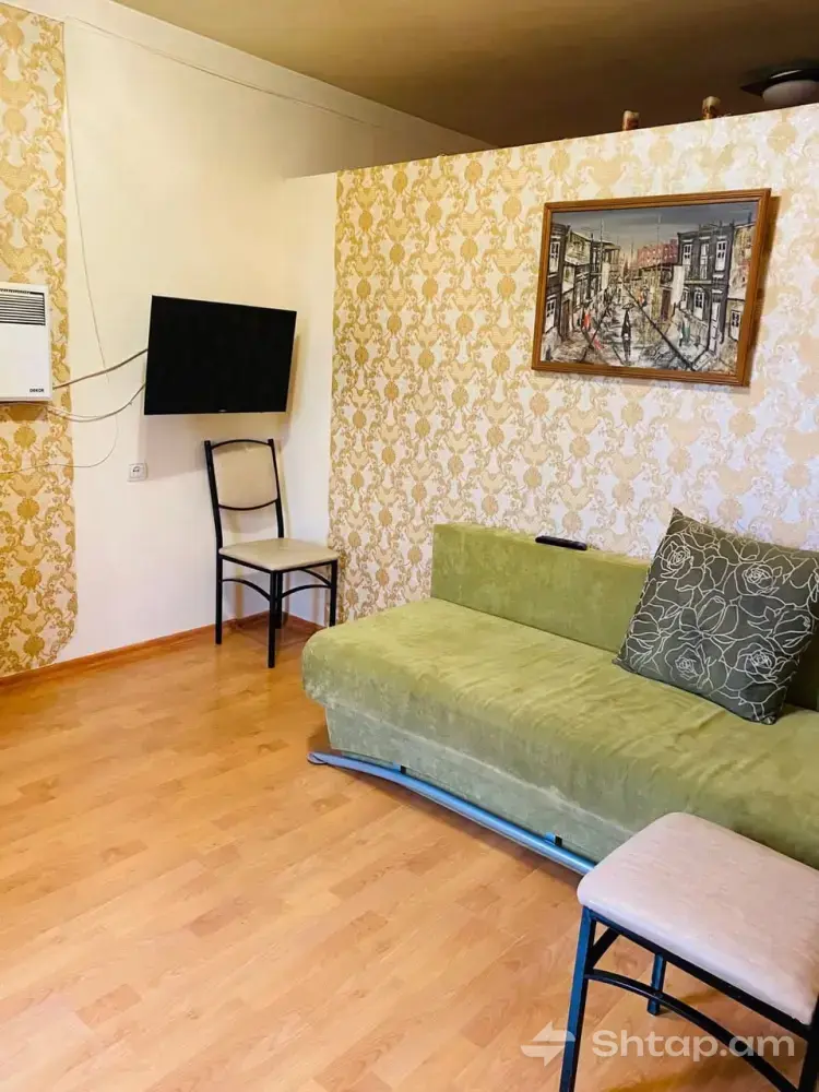 Apartment for Rent on Leningradyan Street 0