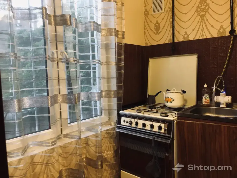 Apartment for Rent on Shiraki Street 3