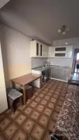 Cozy Apartment Near Garegin Nzhdeh Square image thumbnail 2