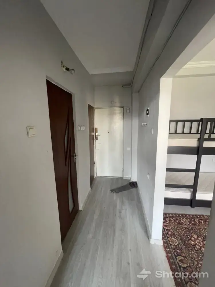Վարձով 1 սենյականոց բնակարան Շիրազի փողոցում 1