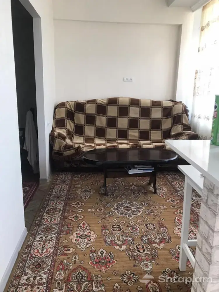Rent an Apartment in Ajapnyak 4