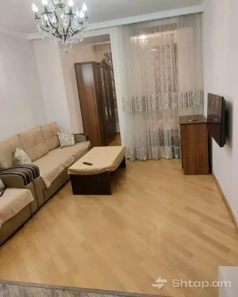 Rent an Apartment on Azatutyan Avenue 2