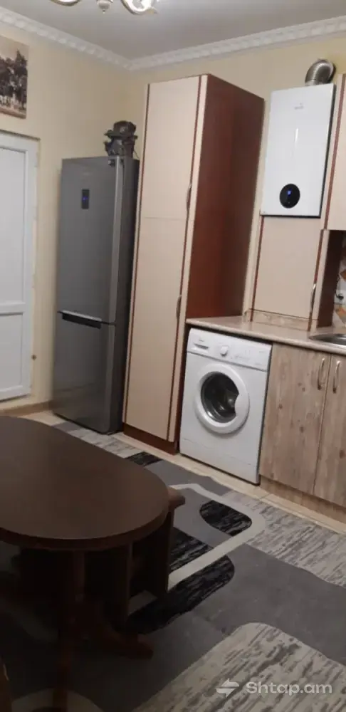 House Rental on Teryan Street 3