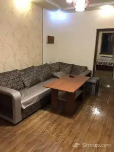 Վարձով 3 Սենյականոց Բնակարան Աջաբնյակում image thumbnail 0