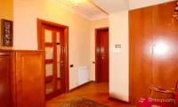 3-комнатная квартира в аренду image thumbnail 1