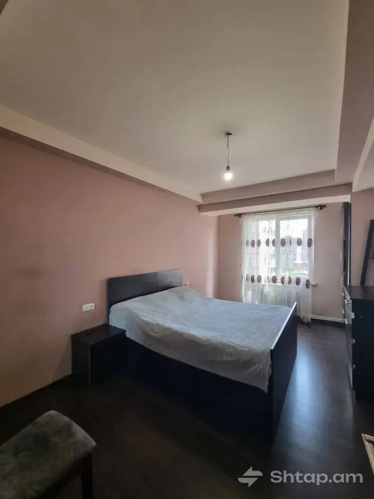 Bright and Cozy Apartment for Rent 4