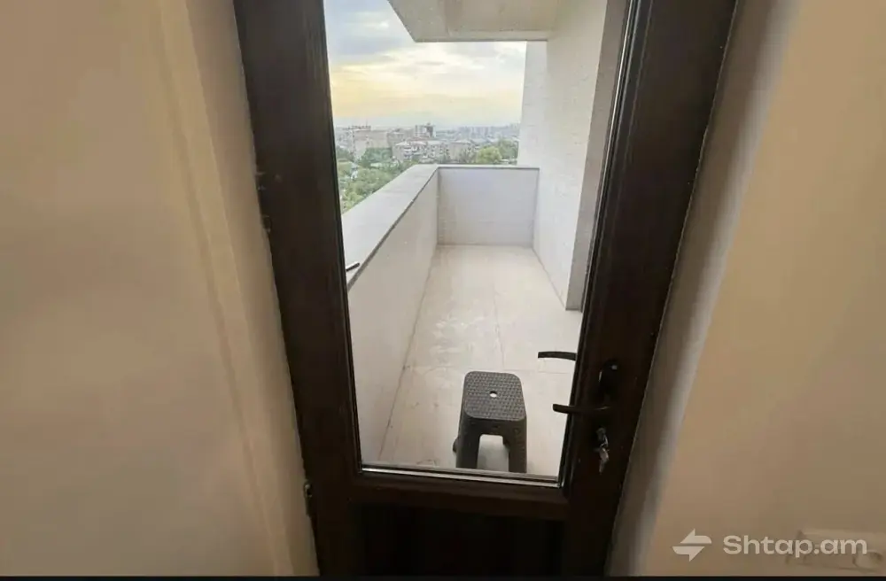 Վարձով 3 սենյականոց բնակարան Նոր Նորքում 2