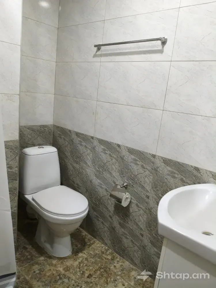2-Room Apartment for Rent 4