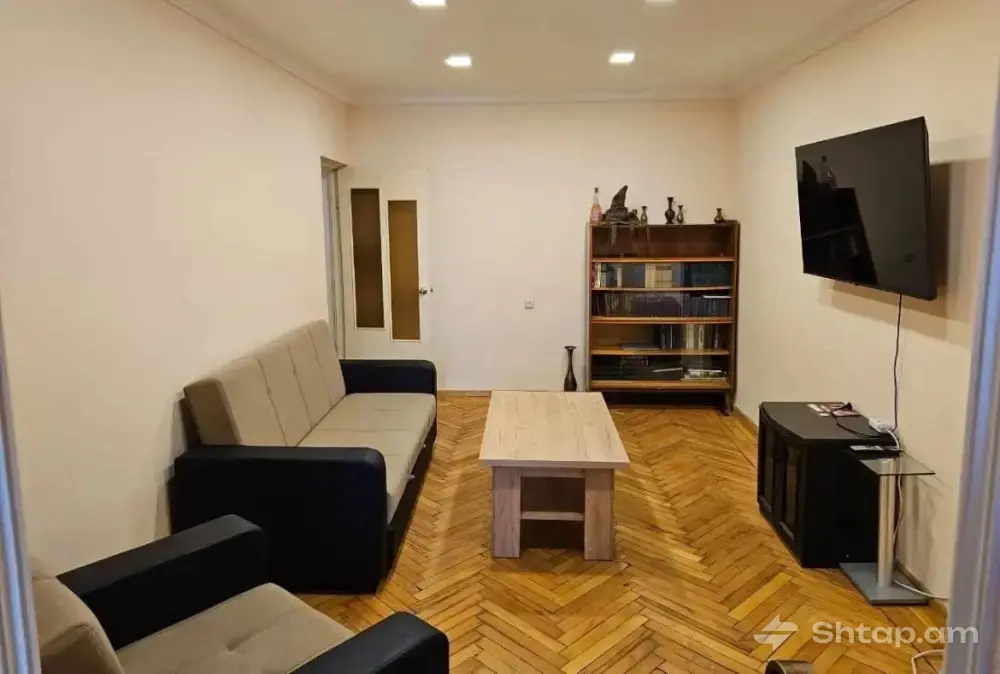 Сдается квартира в Арабкире 0