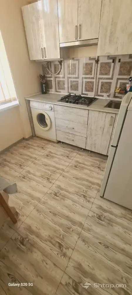 Spacious 1-Room Apartment for Rent 4