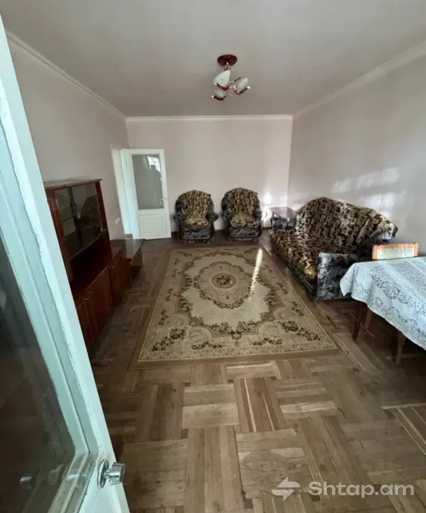 Rent an Apartment on Ohanov Street 1