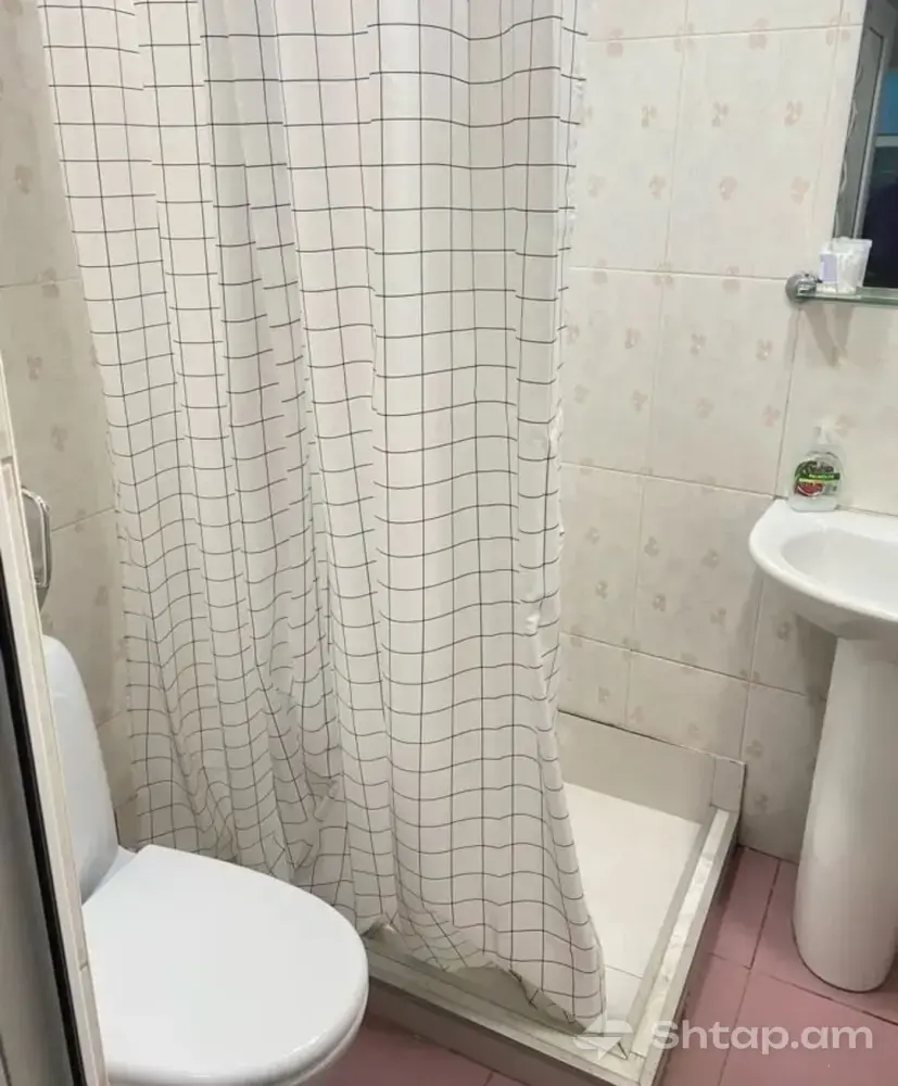 3-Room Apartment for Rent 2