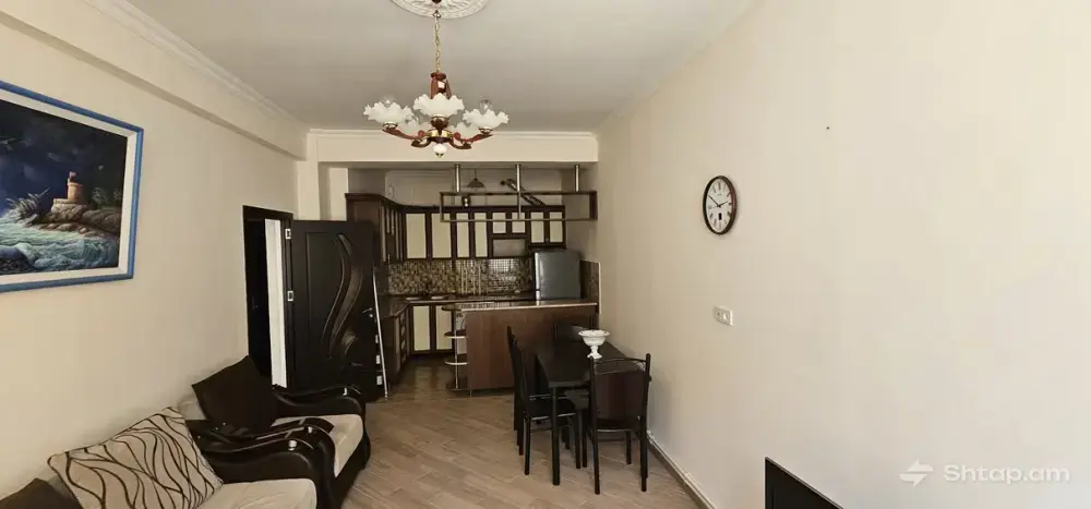 Apartment for Rent on Leningradyan 2