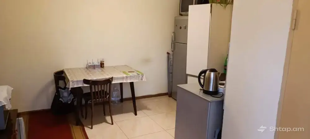 2-Room House for Rent in Arinj 3