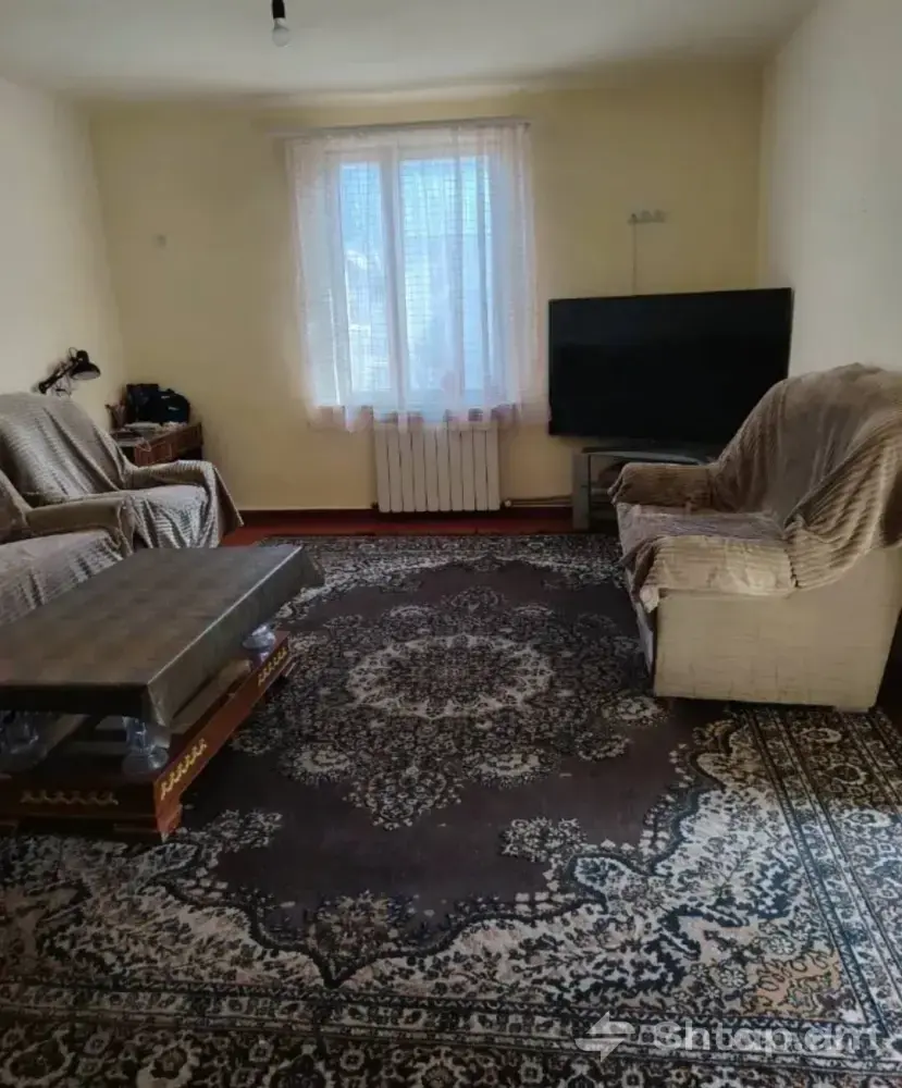Cozy House for Rent on Chekhov Street 0
