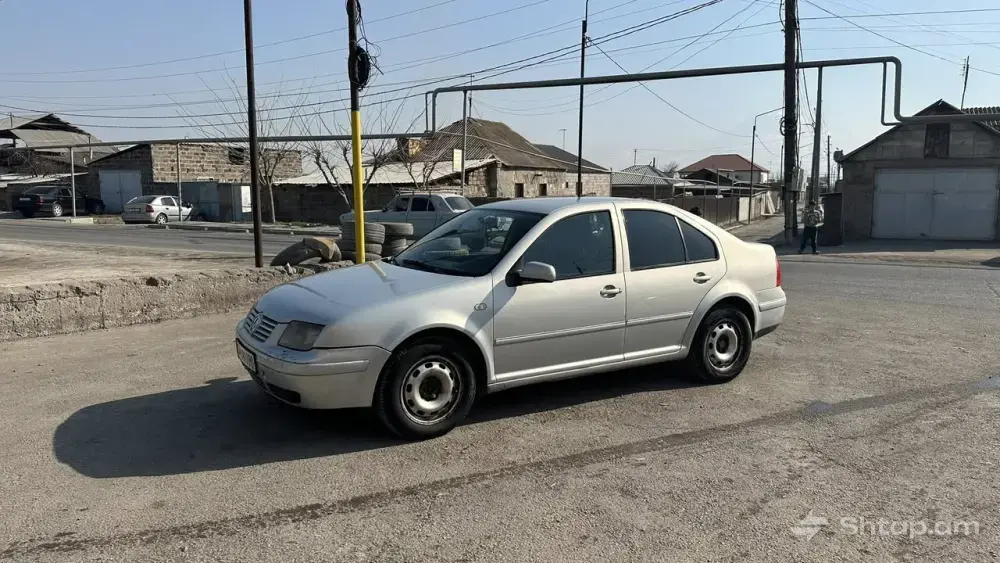 Volkswagen Bora 1999 Available 1