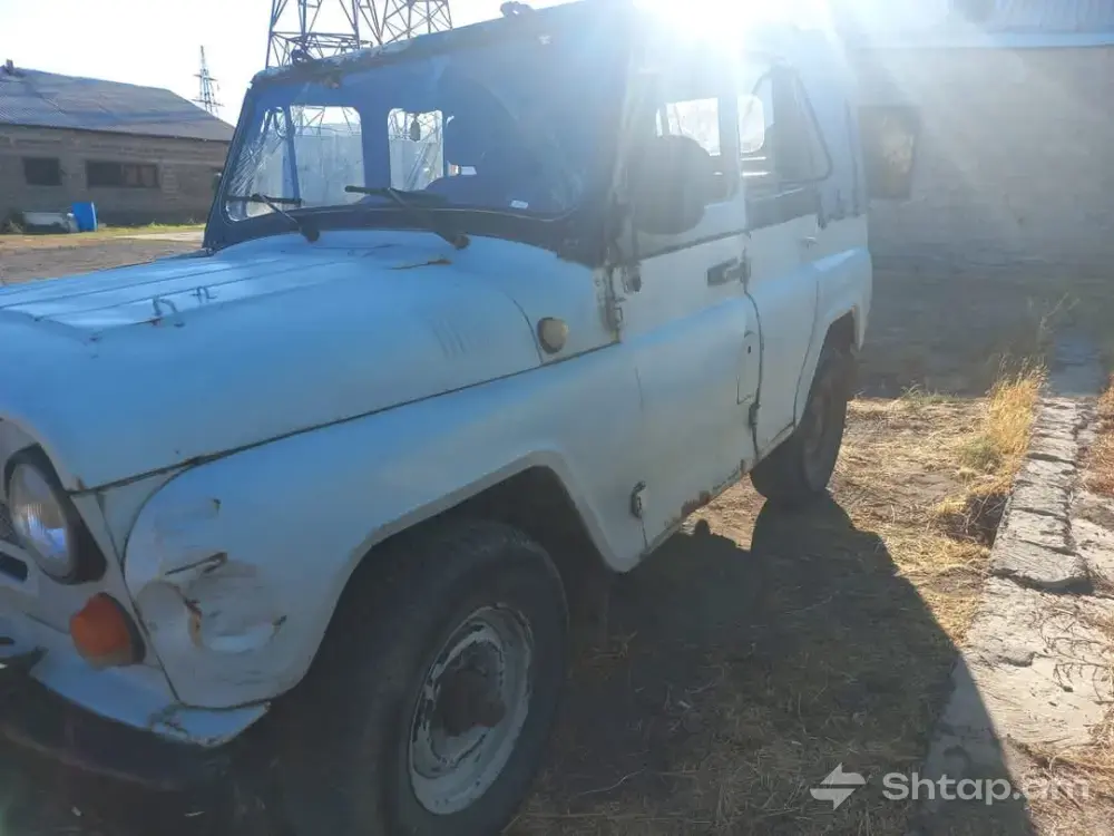 Ուազ Վիլիս 2001 - Սպիտակ Ջիպ Վաճառվում է 1