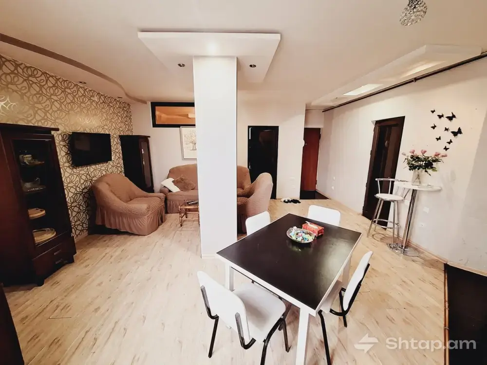Euro-Renovated Apartment in Norashen District 2